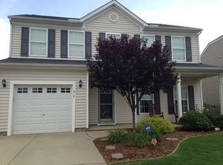 517 Gooseberry Dr, Holly Springs, NC 27540