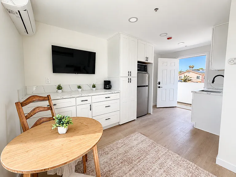 6602 Manning St #14 — Photo 4