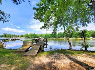 568 Shelter Bay Dr, Prosperity, SC 29127