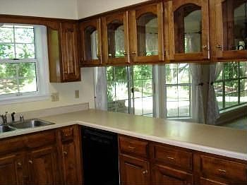 4th image of 19 Water Oak Ln