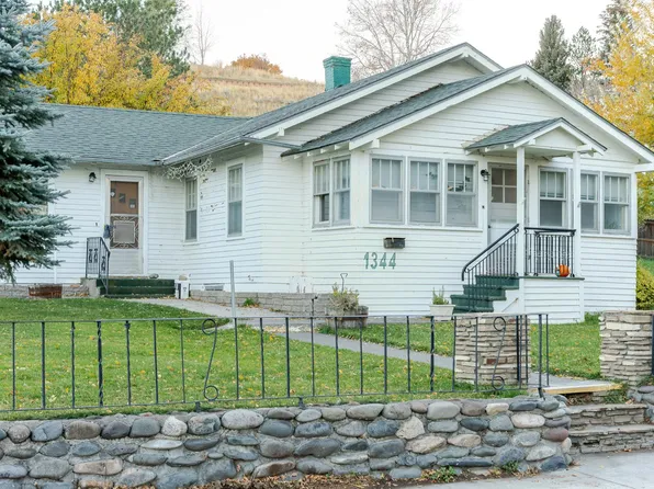 1344 Alger Ave, Cody, WY 82414