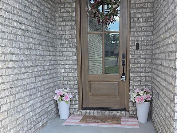 2nd image of 10 Cottontail Way E