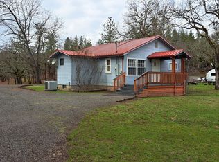20525 Sawyer Rd #1, Shady Cove, OR 97539
