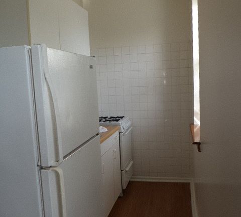 5th image of 4756 N Maplewood Ave APT 310
