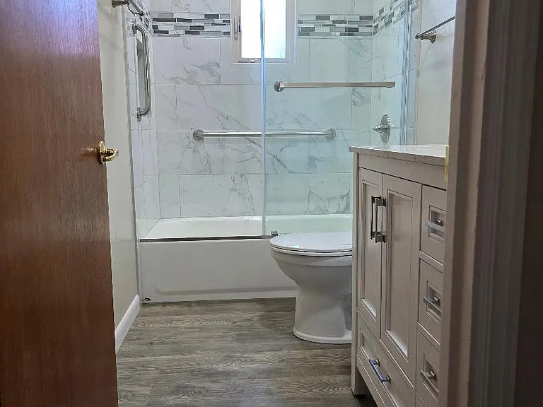 5651 W Louisiana St — Photo 13