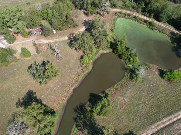 879 W County Road 3390, Crockett, TX 75835