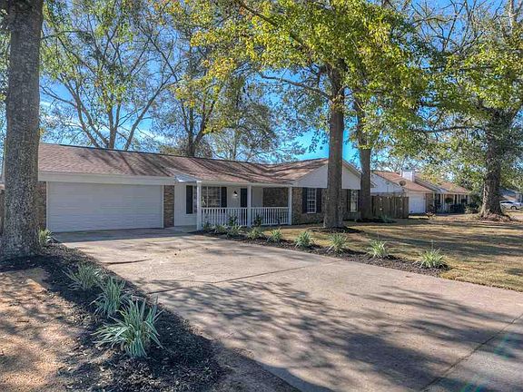 3rd image of 4933 Tealwood Dr