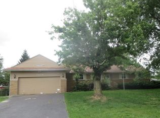 3076 Westwick Rd, Columbus, OH 43232