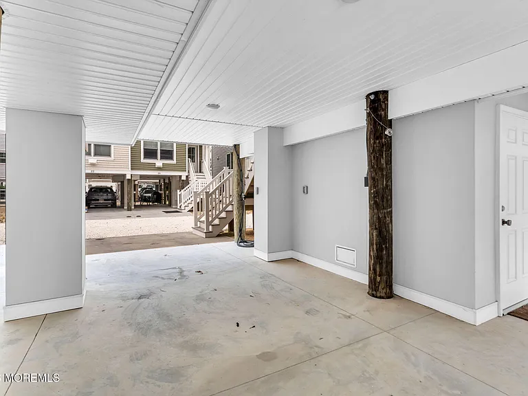 21 Shell Rd — Photo 30