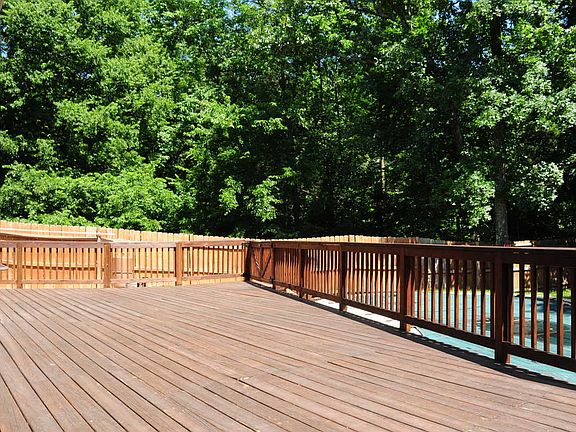 3rd image of 10003 Sudley Manor Dr
