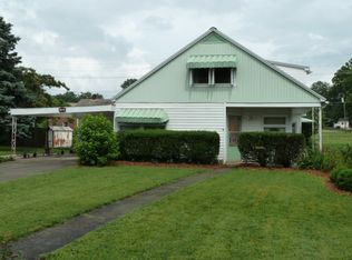 706 N Boone St, Olney, IL 62450