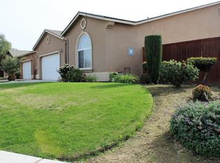 13151 Jasmine Ave, Parlier, CA 93648