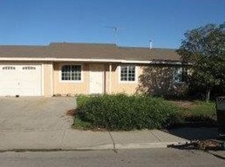 1090 Pinnacles Ave, Greenfield, CA 93927