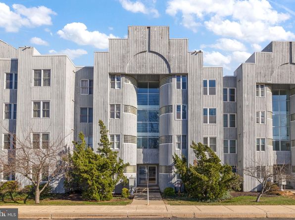 5211 Le Parc Dr #F-5, Wilmington, DE 19809