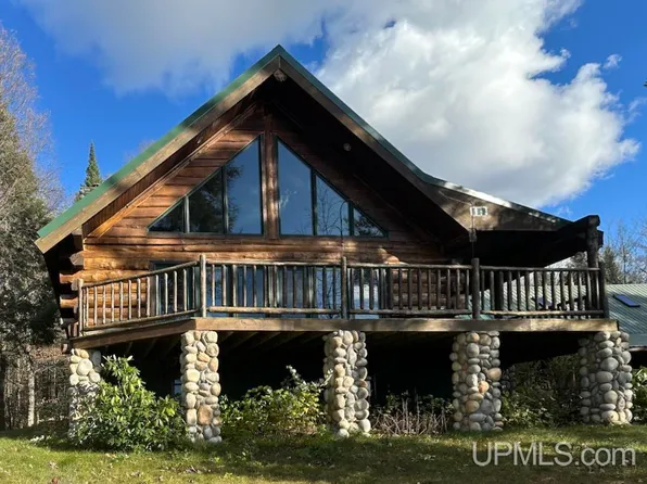 20604 E Deadman Lake Rd, Grand Marais, MI 49839