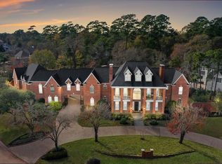 63 N Windsail Pl, Spring, TX 77381