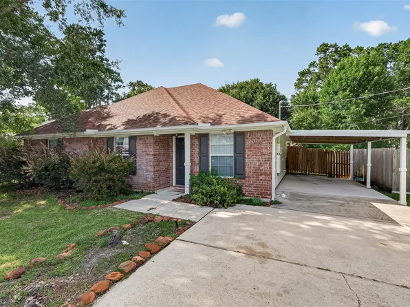 720 Springwood Dr, Conroe, TX 77385
