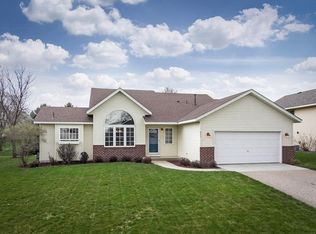 635 Monnens Ave, Shakopee, MN 55379