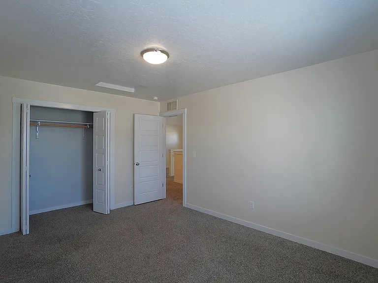 3061 W Silver River St — Photo 21