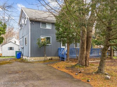 9033 Idlewild Dr, Tobyhanna, PA, 18466