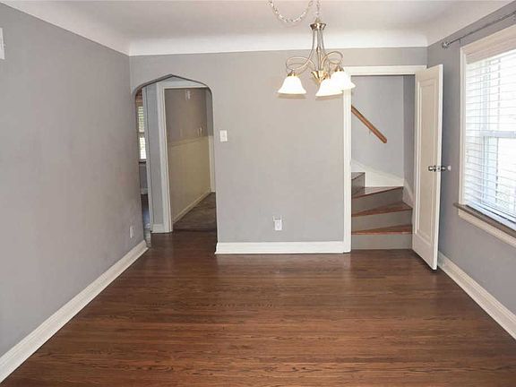 5th image of 8635 Oriole Ave