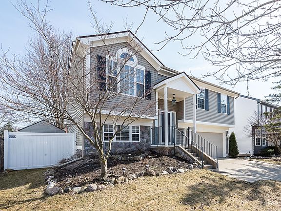 2nd image of 7509 Oakland Hills Dr
