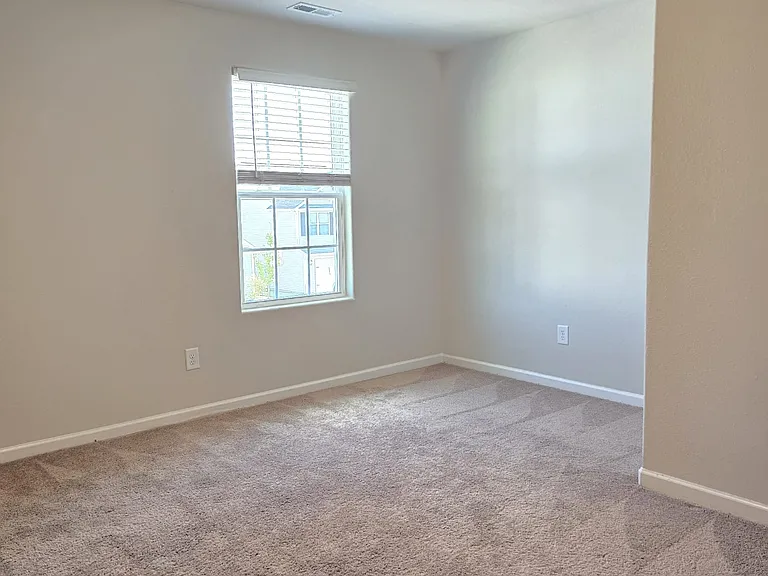 4623 Hazelburn Dr — Photo 16