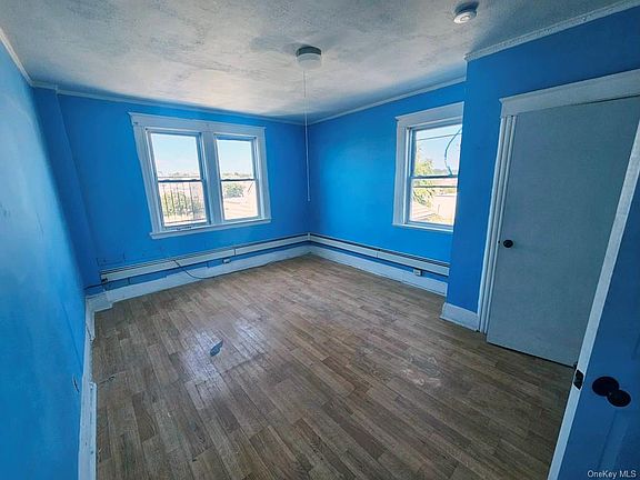 3rd image of 36 Martin Pl Floor 3