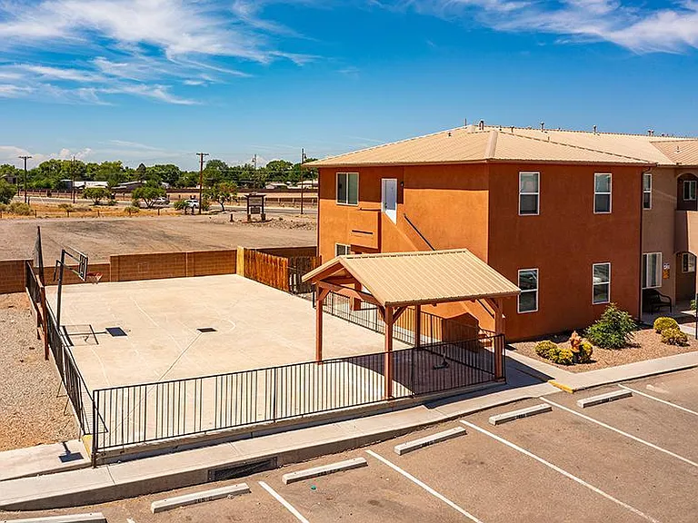 Basketball Court| Coronado Townhomes