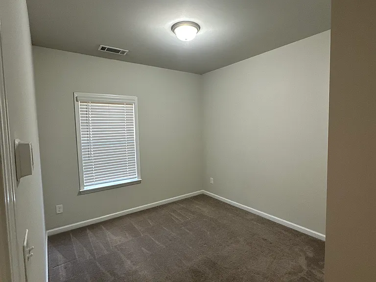 3040 Regal Crown Dr — Photo 18