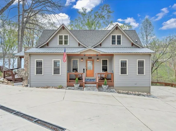 450 Coves Rd, Union Hall, VA 24176