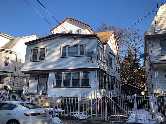 2nd image of 63 Plymouth St