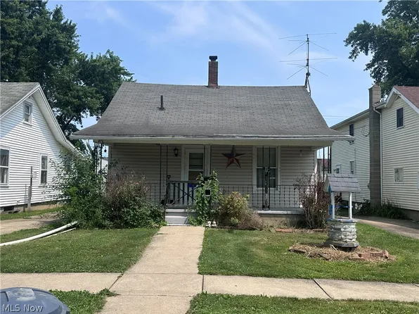 456 W New York Ave, Sebring, OH 44672