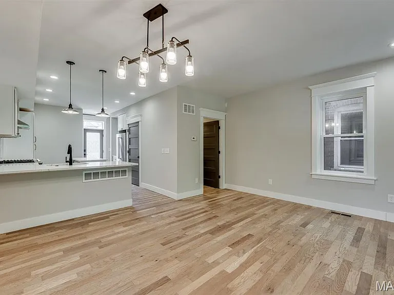 4116 Flad Ave — Photo 5