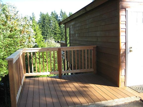2nd image of 2511 E Timberlake West Dr