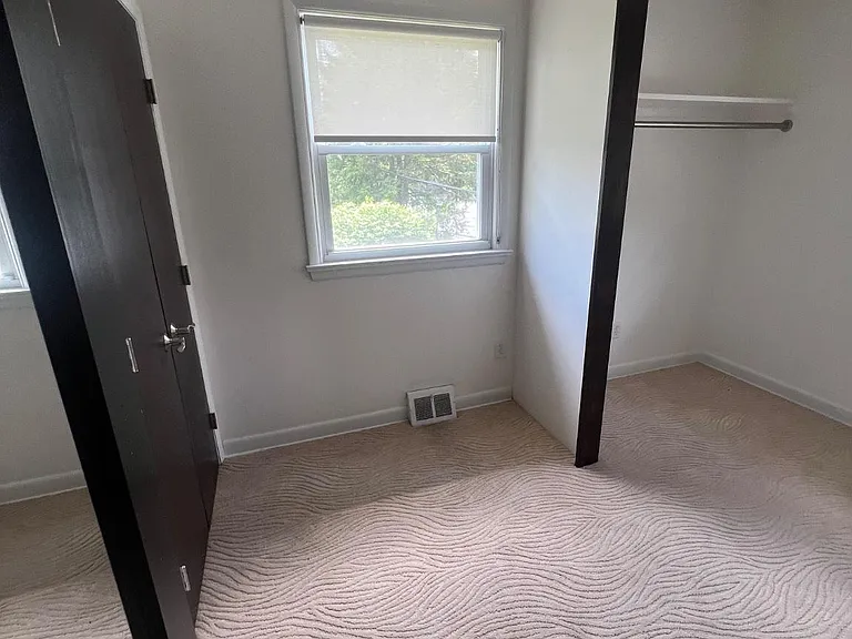 20 Fairview Rd — Photo 13