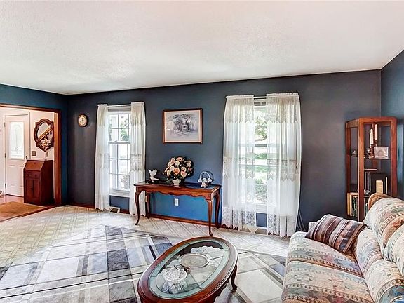 5th image of 754 Cricket Ln