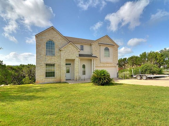 2nd image of 405 Buckhorn Dr