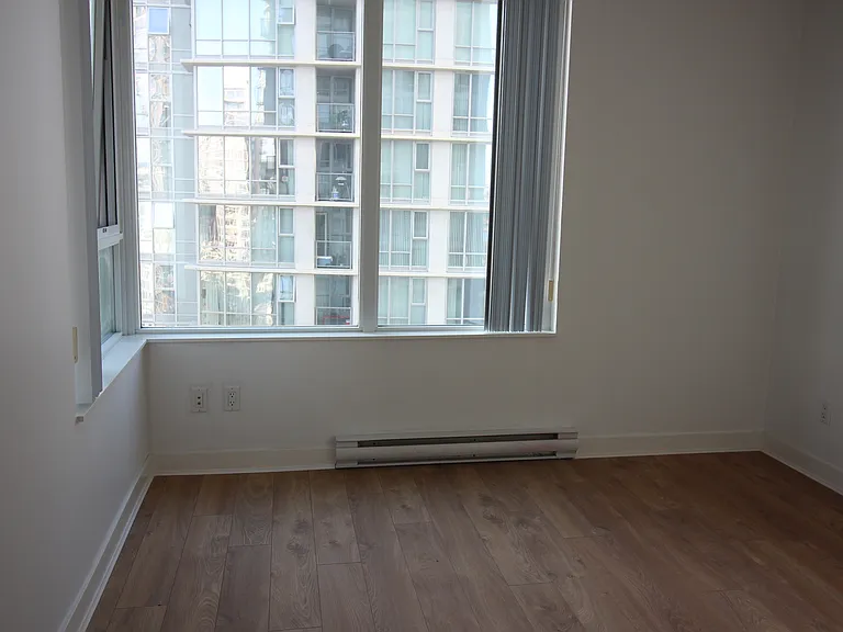 1495 Richards St #901 — Photo 6