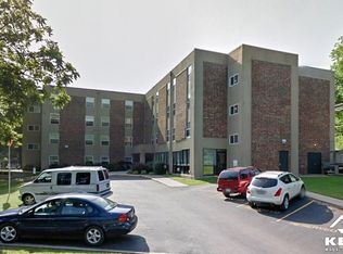 303 W Hickory St, Neosho, MO 64850