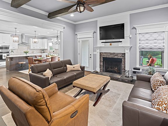4th image of 1018 Rhonda Dr