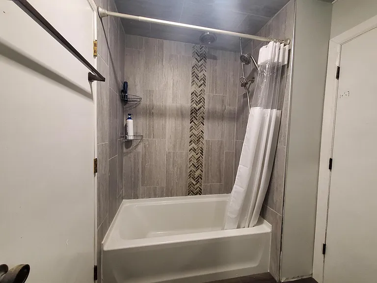 14342 Fairway Dr — Photo 11