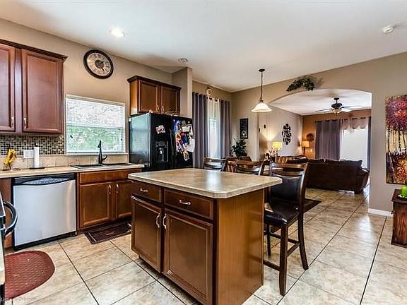 5th image of 3146 Dasha Palm Dr