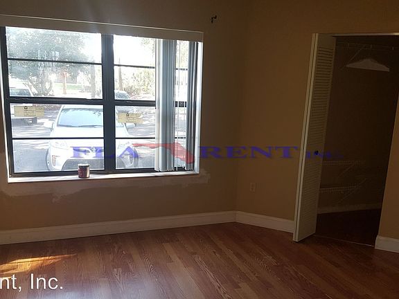 2nd image of 3664 Southpointe Dr