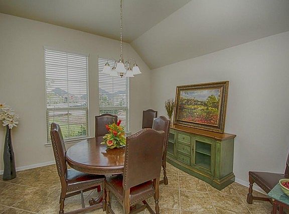 5th image of 1523 Nacogdoches Valley Dr