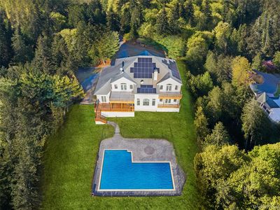 28 Old Neck Road S, Center Moriches, NY, 11934