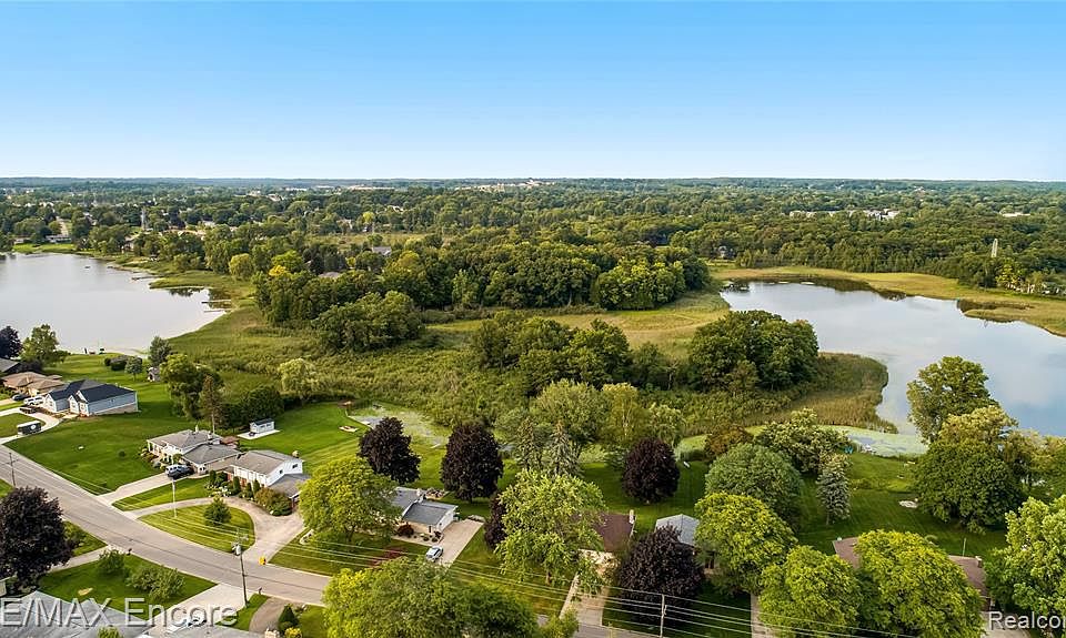 1st image of 701 Tanview Dr