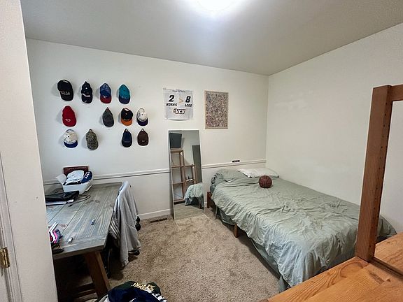 4th image of 2326 W Grace St APT 4