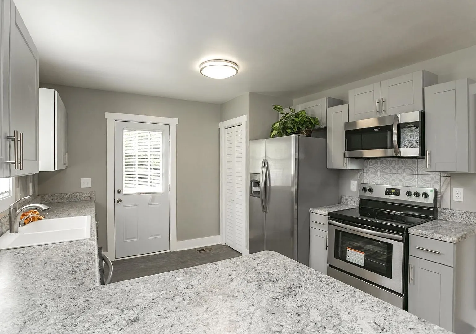 2410 Dennywood Drive — Photo 2