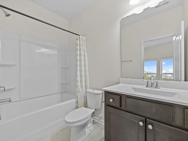 1128 Brickfield Dr — Photo 6